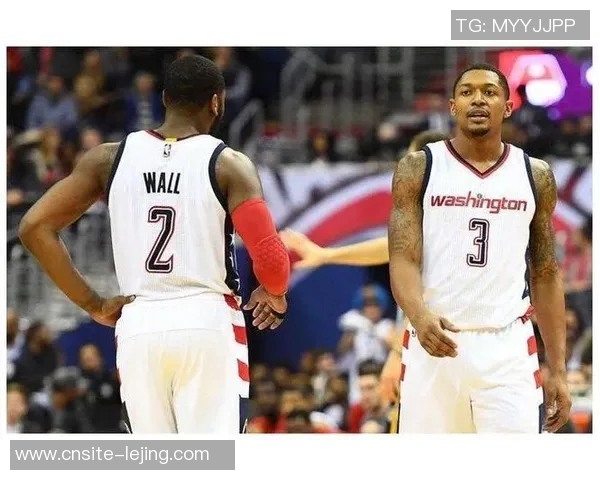 丁威迪评选最佳后卫与侧翼球员华子与杰伦布朗名列前茅 丁威迪评选最佳后卫与侧翼球员华子与杰伦布朗名列前茅